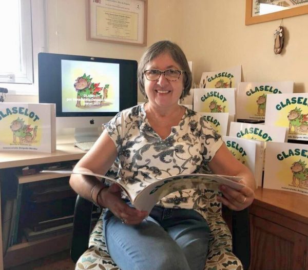 Claselot, donde caben todos  (y hasta una perrita con mucho protagonismo)