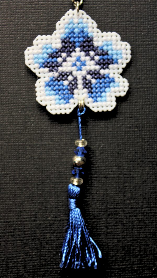 Fragmento Floral de un Mundo Frío