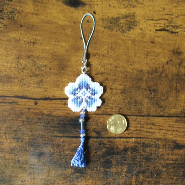 Fragmento Floral de un Mundo Frío