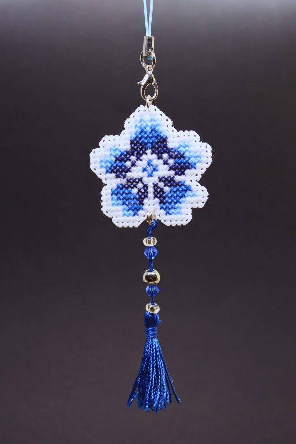 Fragmento Floral de un Mundo Frío